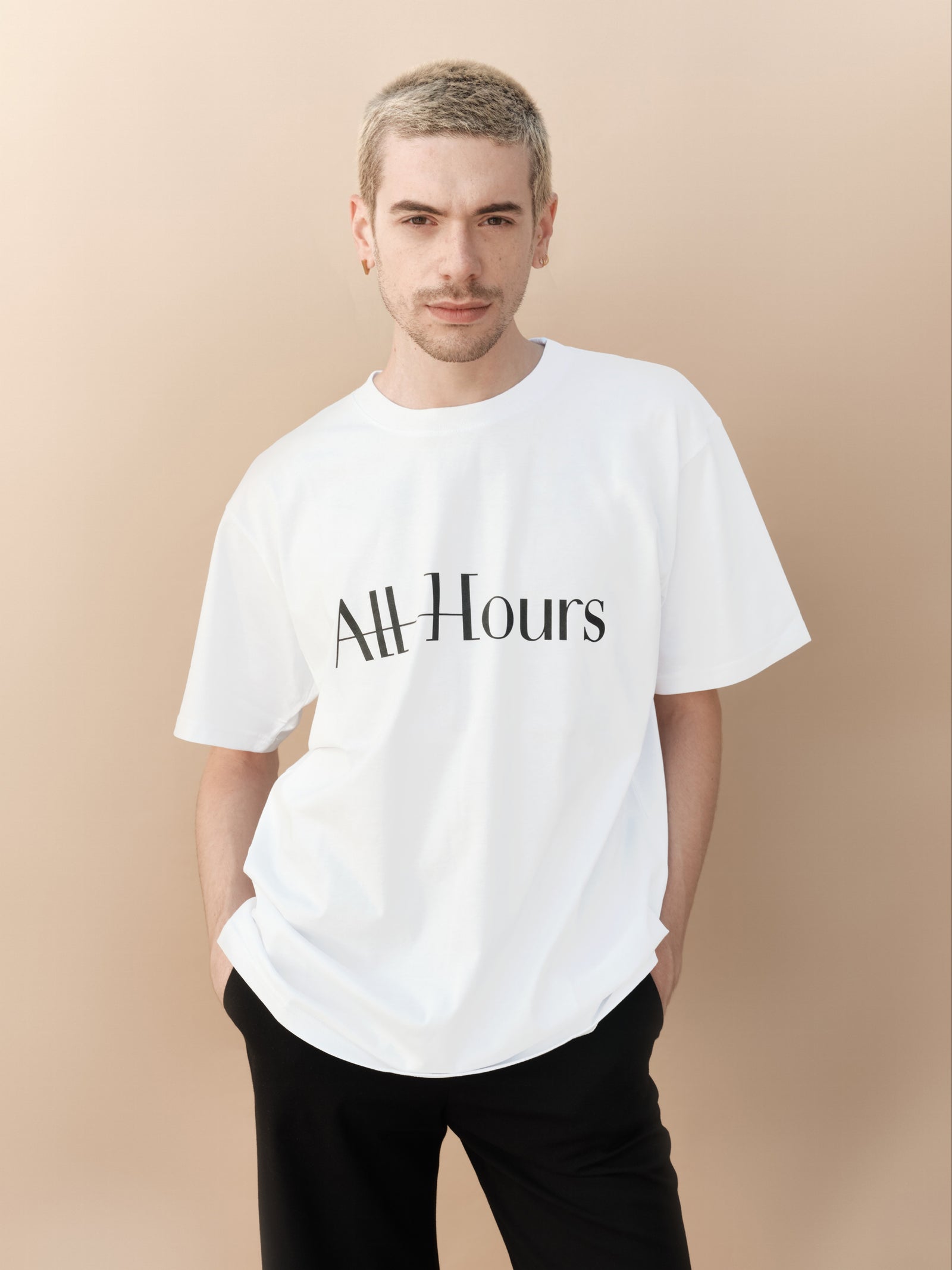 LOGO TEESHIRT WHITE - GS51 – All Hours