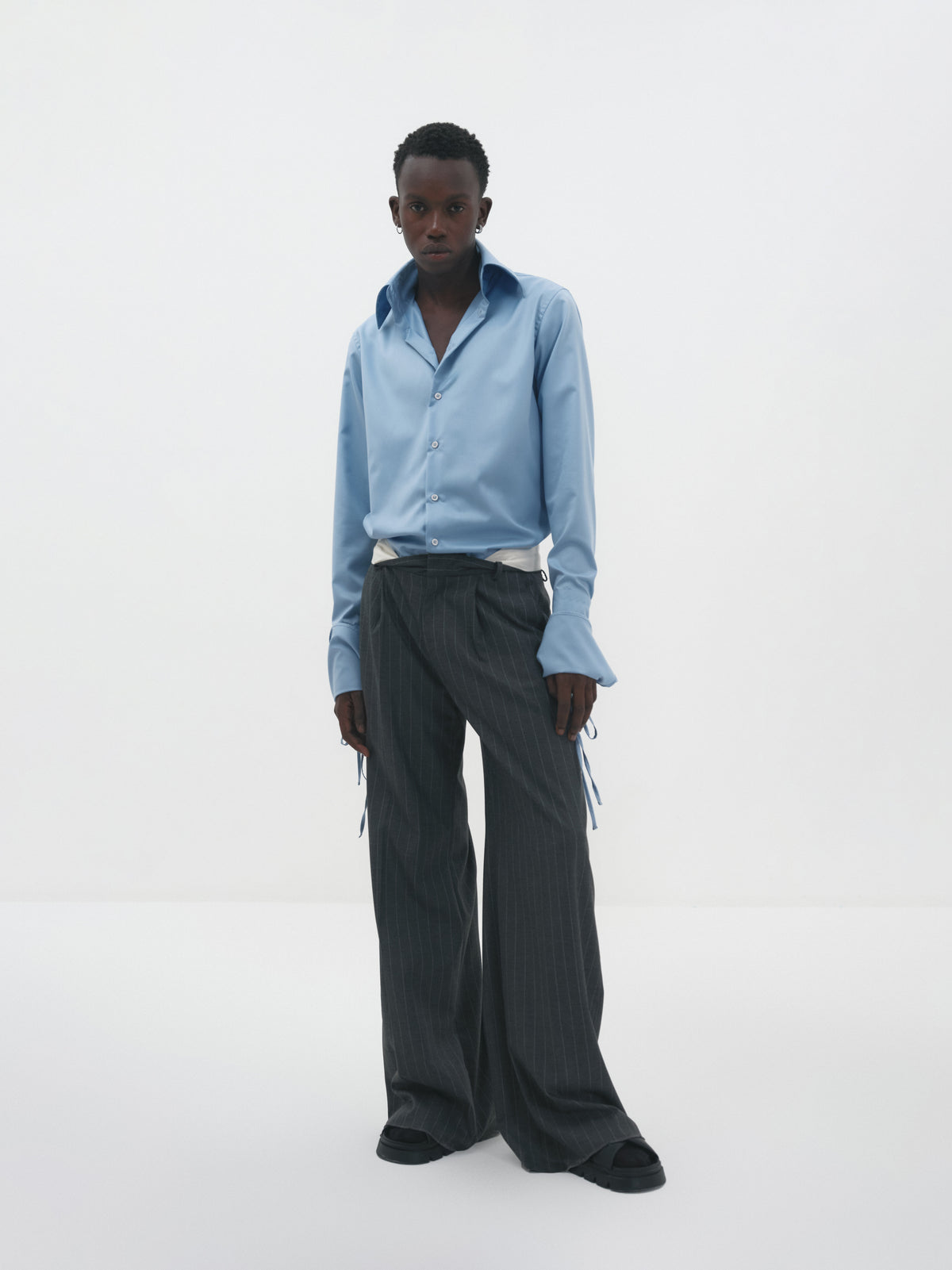 Pantalone oversize palace gessato grigio dettaglio pinstripe pattern premium