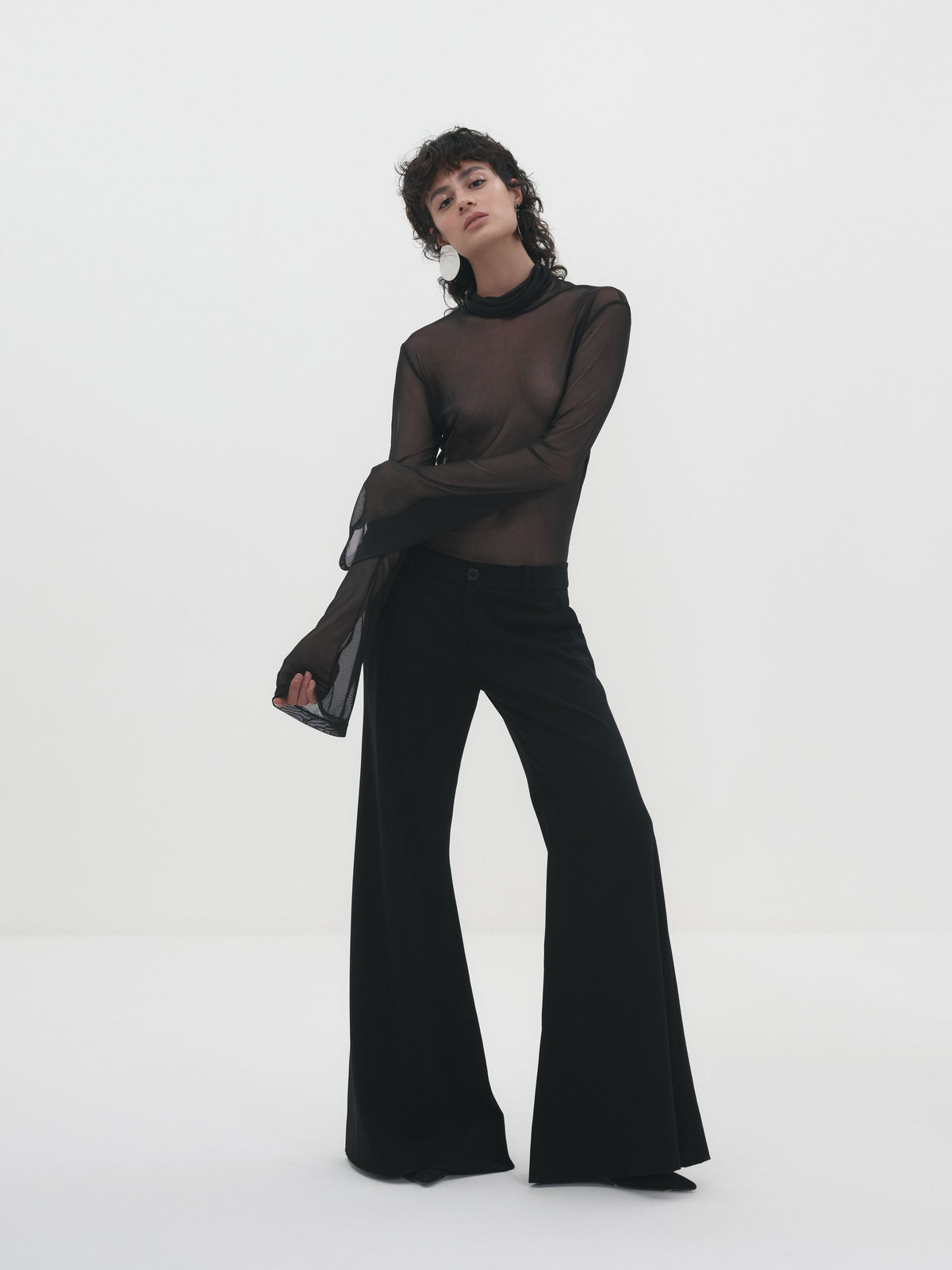 Pantalone flared nero made in Puglia All Hours
