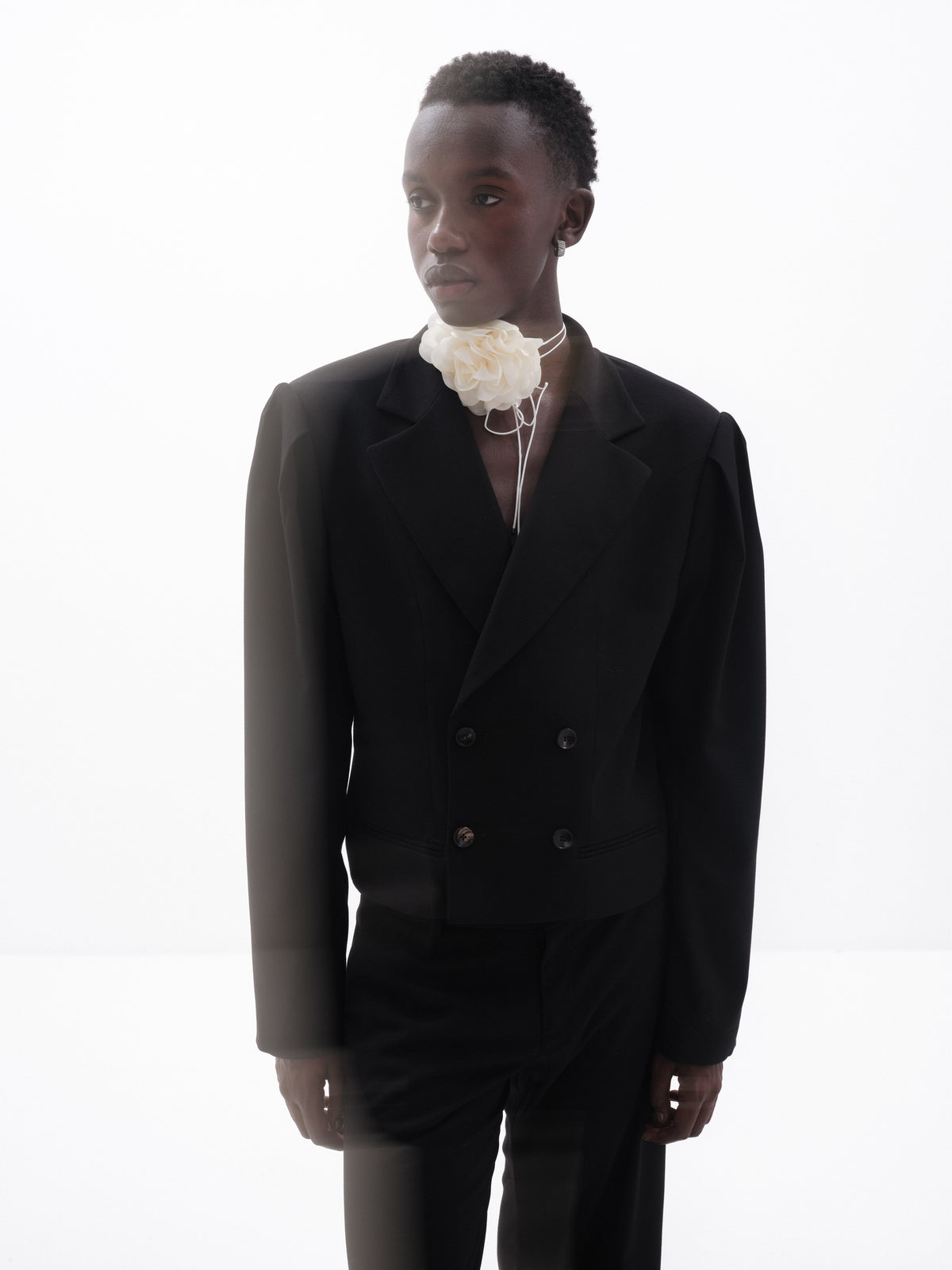 Immagine 1: Giacca cropped oversize nera genderless All Hours Made in Puglia #Color_Nero