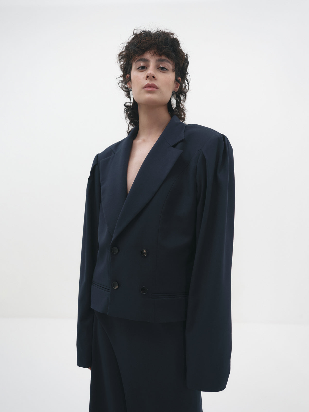 Giacca cropped blu vestibilità oversize design minimal #Color_Blu notte